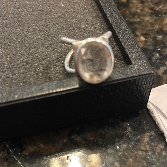 Stunning Sterling Silver Ring with Clear Quartz 925 - Picture 4 of 5